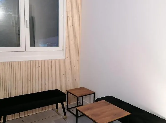 Chez Stephanie Rang-du-Fliers